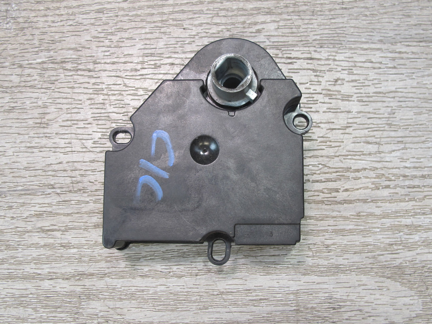 90-96 Chevrolet Corvette C4 A/C Heater Flap Door Actuator Motor 16124952 OEM