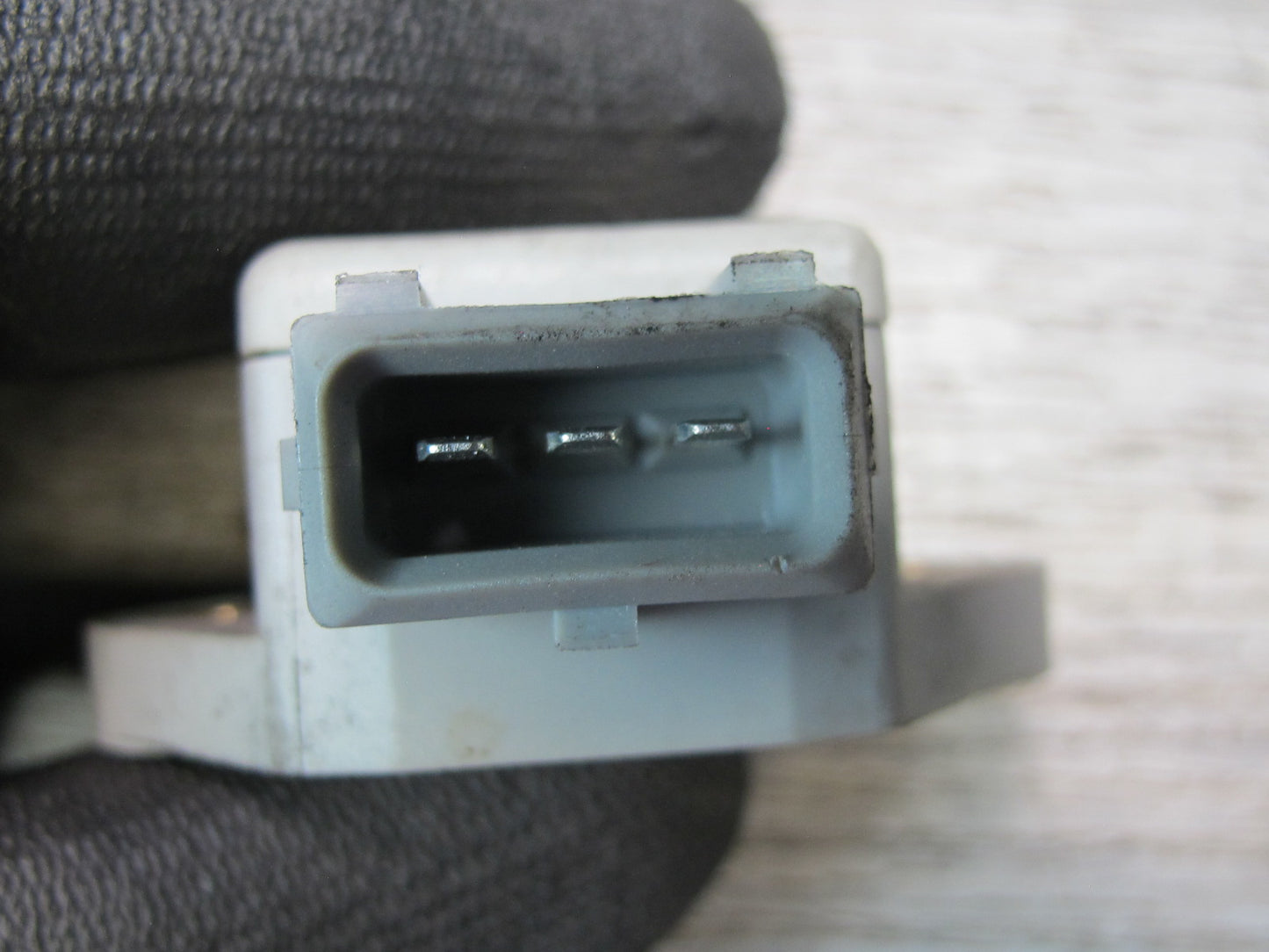 90-93 Chevrolet Corvette C4 Lateral Accelerator Sensor 0265005101 OEM