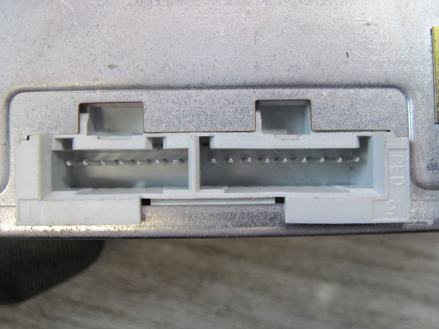 91-96 Chevrolet Corvette C4 Radio Tuner Box Receiver Module 16145221 OEM