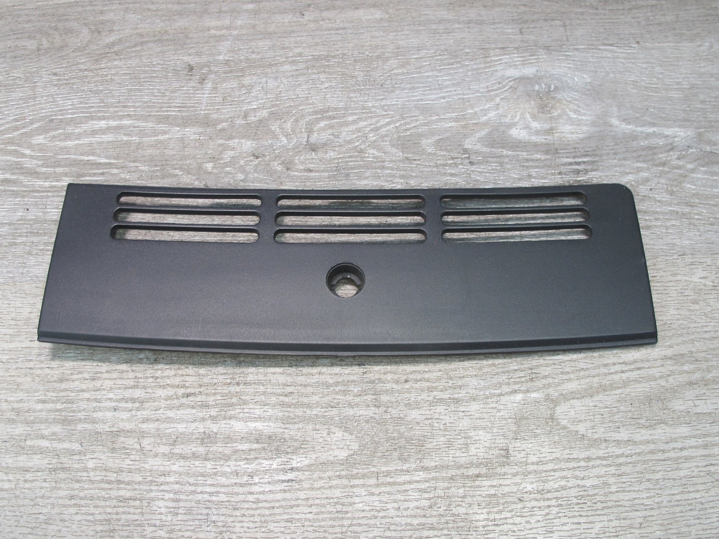 90-96 Chevrolet Corvette C4 Dash Center Defrost Air Vent Trim Grille OEM