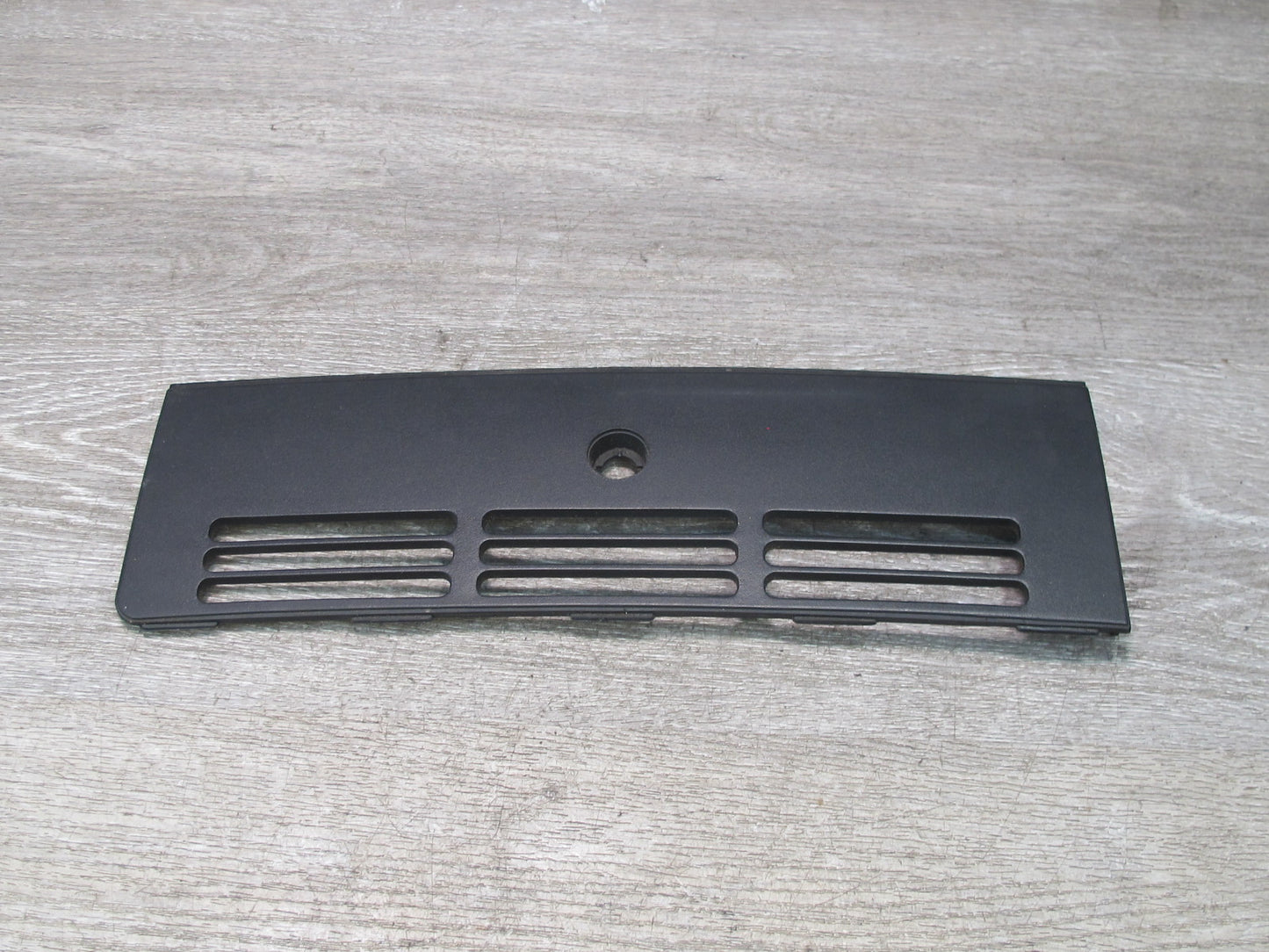 90-96 Chevrolet Corvette C4 Dash Center Defrost Air Vent Trim Grille OEM