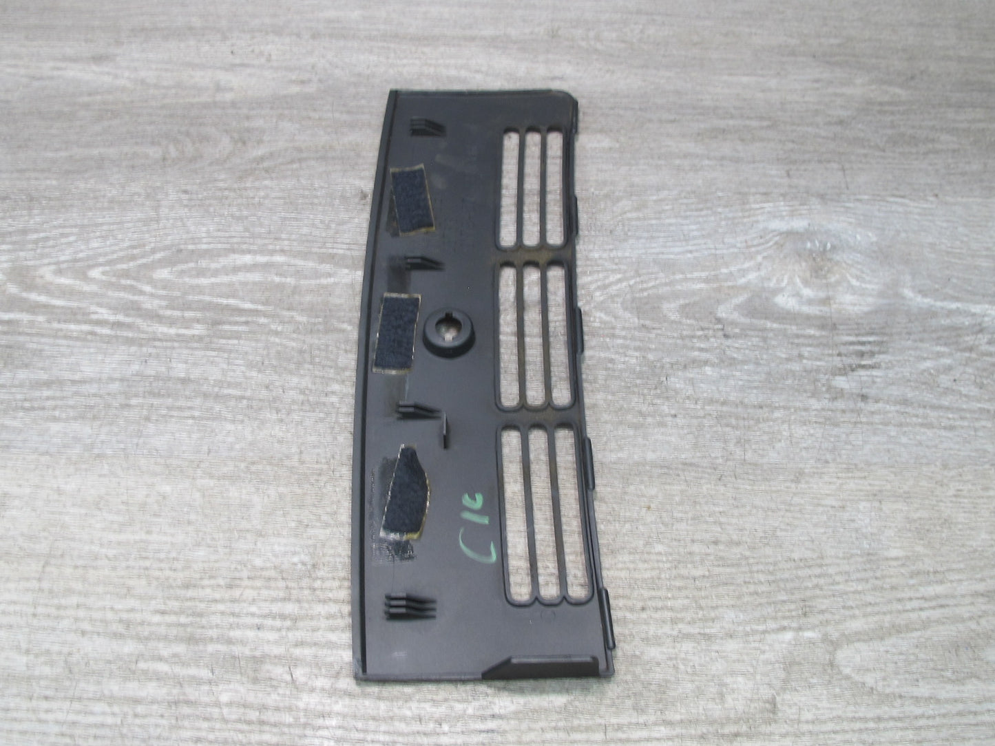 90-96 Chevrolet Corvette C4 Dash Center Defrost Air Vent Trim Grille OEM