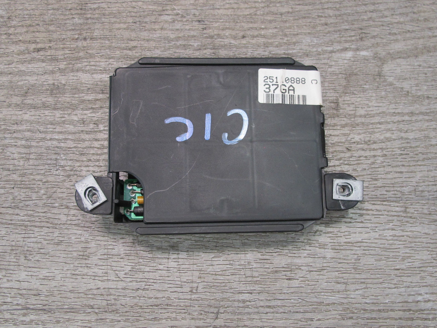 90-92 Chevrolet Corvette C4 Cruise Control Module Unit 25110888 OEM