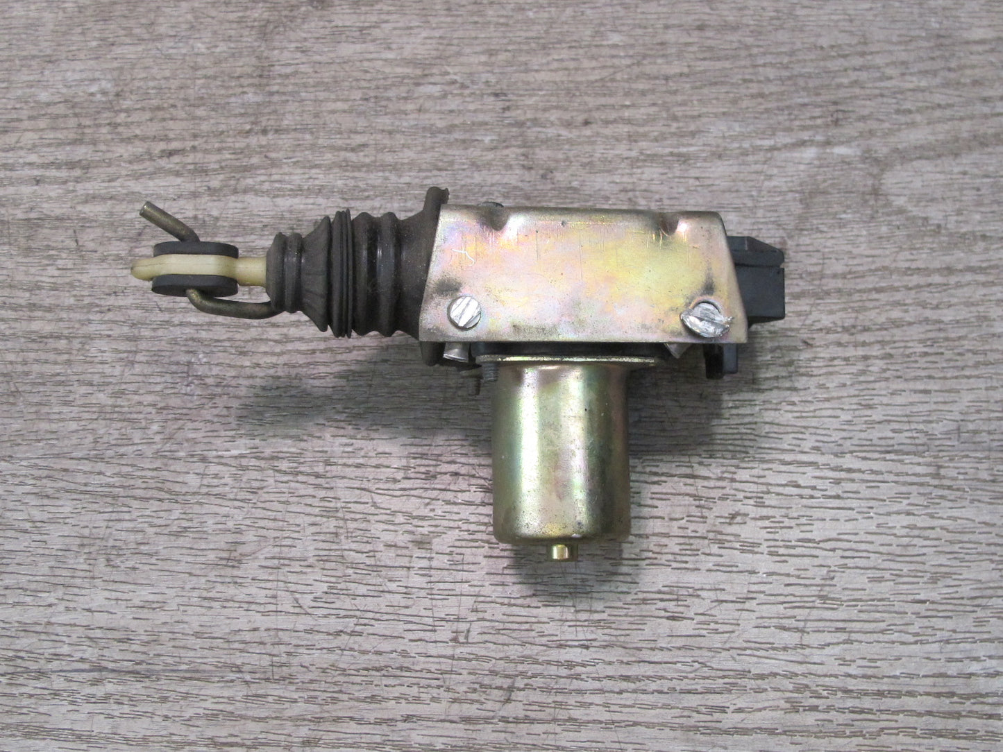 84-93 Chevrolet Corvette C4 Right Door Central Lock Actuator Motor OEM