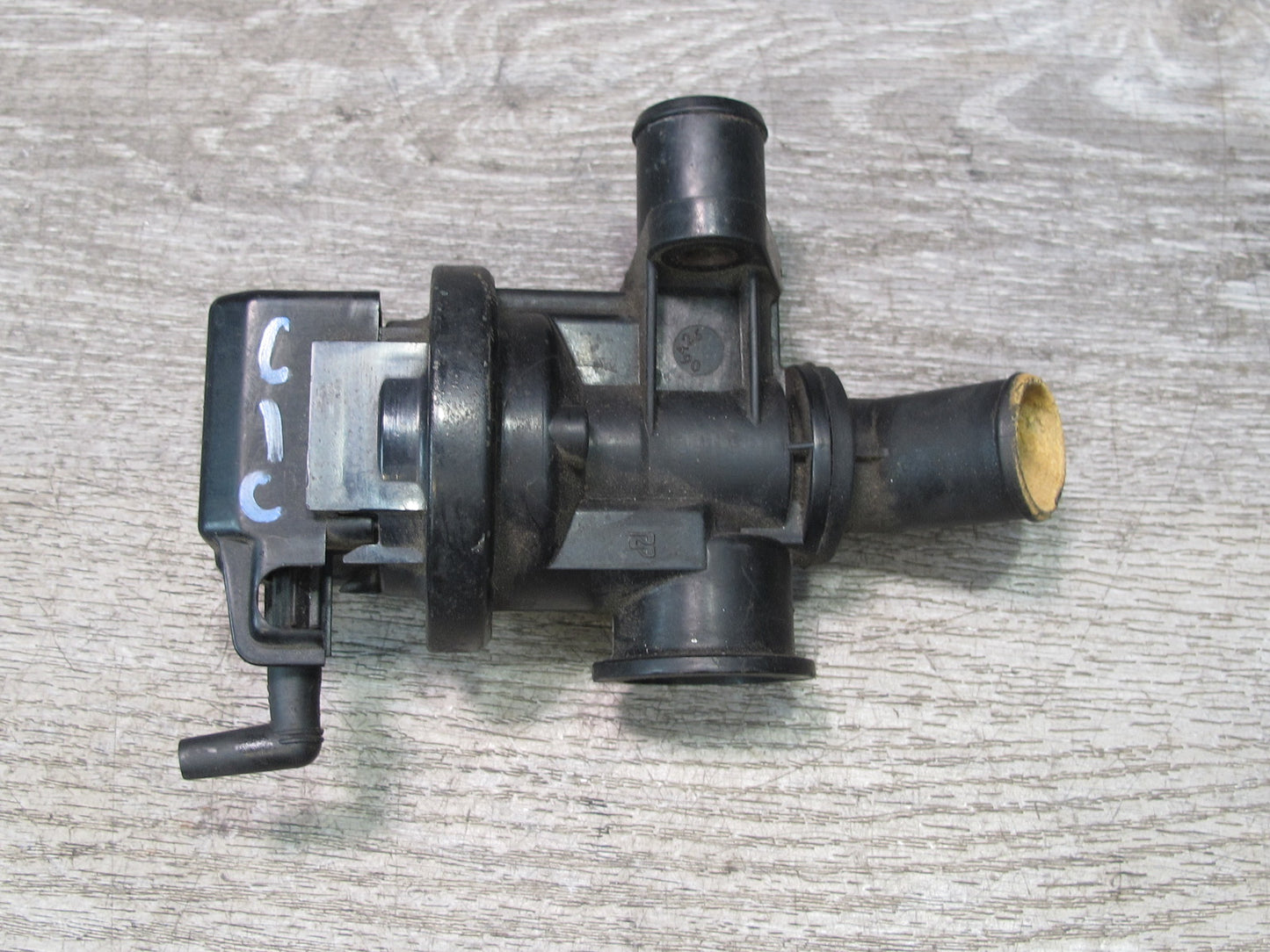92-93 Chevrolet Corvette C4 Secondary Smog Air Injection Pump OEM