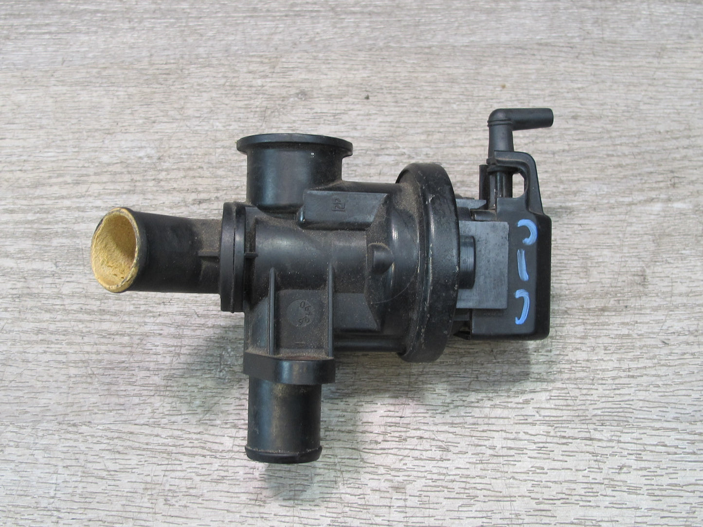 92-93 Chevrolet Corvette C4 Secondary Smog Air Injection Pump OEM