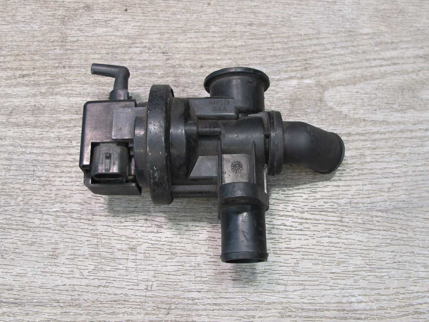 92-93 Chevrolet Corvette C4 Secondary Smog Air Injection Pump OEM