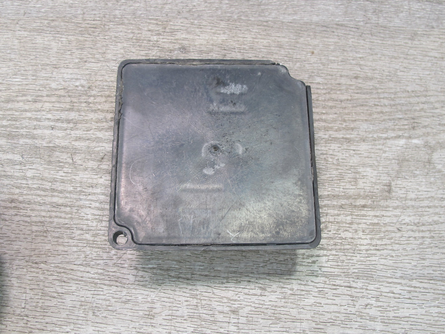 88-96 Chevrolet Corvette C4 Retractable Headlight Control Module Unit OEM