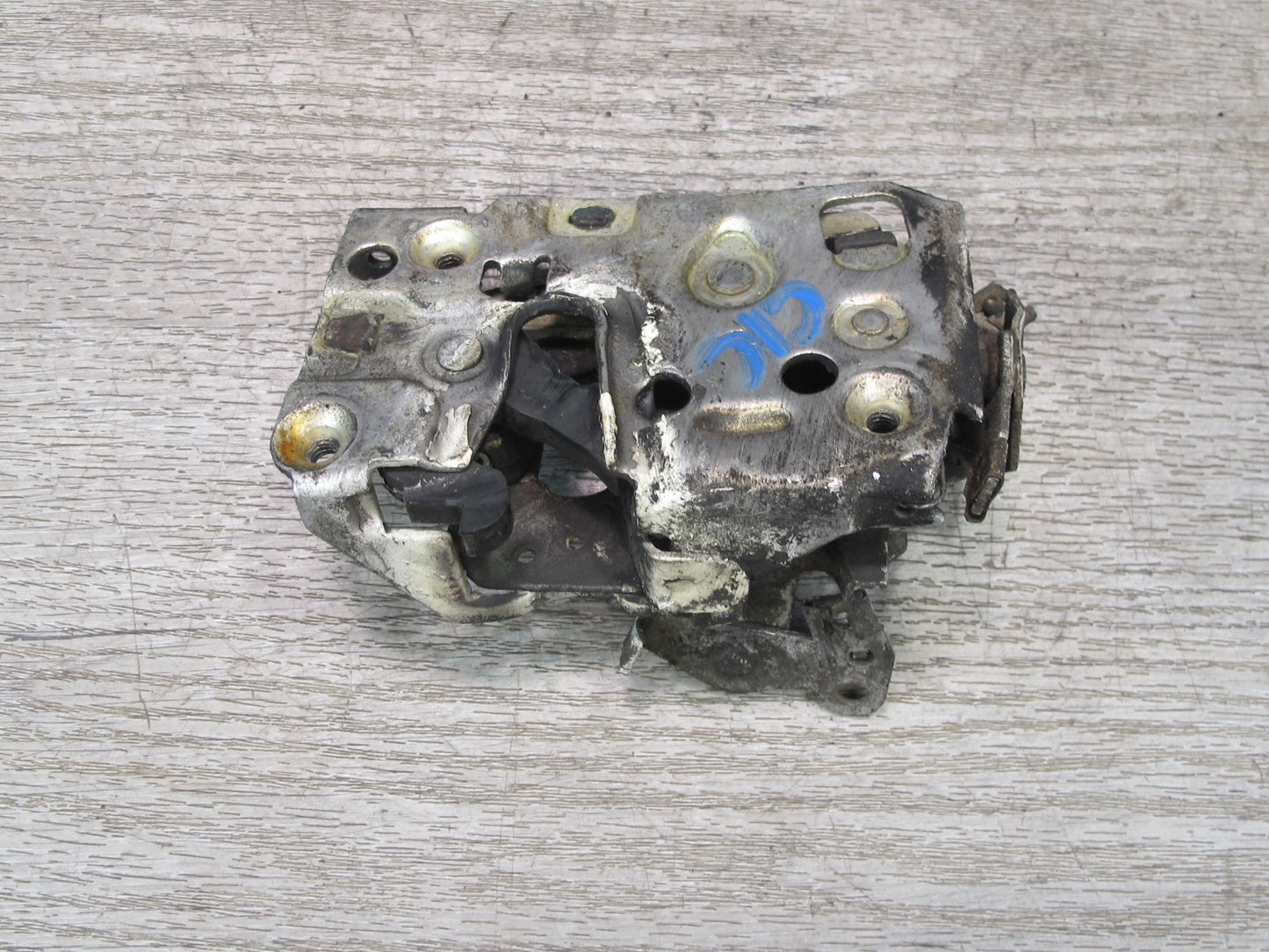 84-96 Chevrolet Corvette C4 Left Door Lock Latch OEM