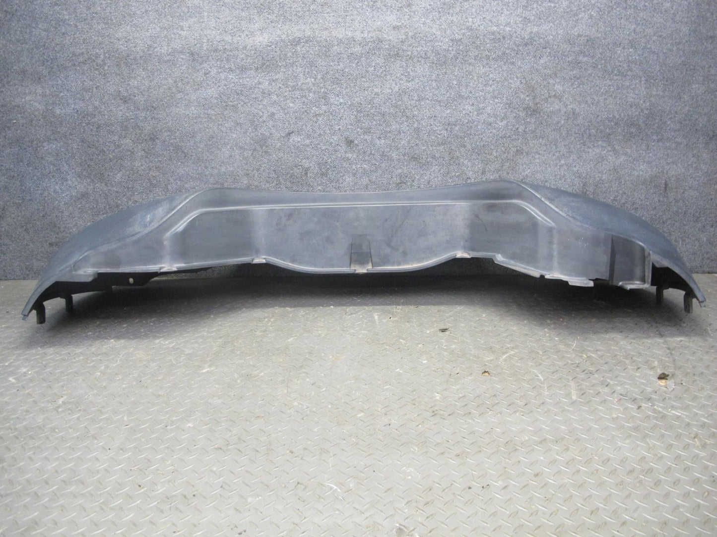 99-01 Isuzu Vehicross Rear Bumper Cover Cladding Assembly w Lights OEM