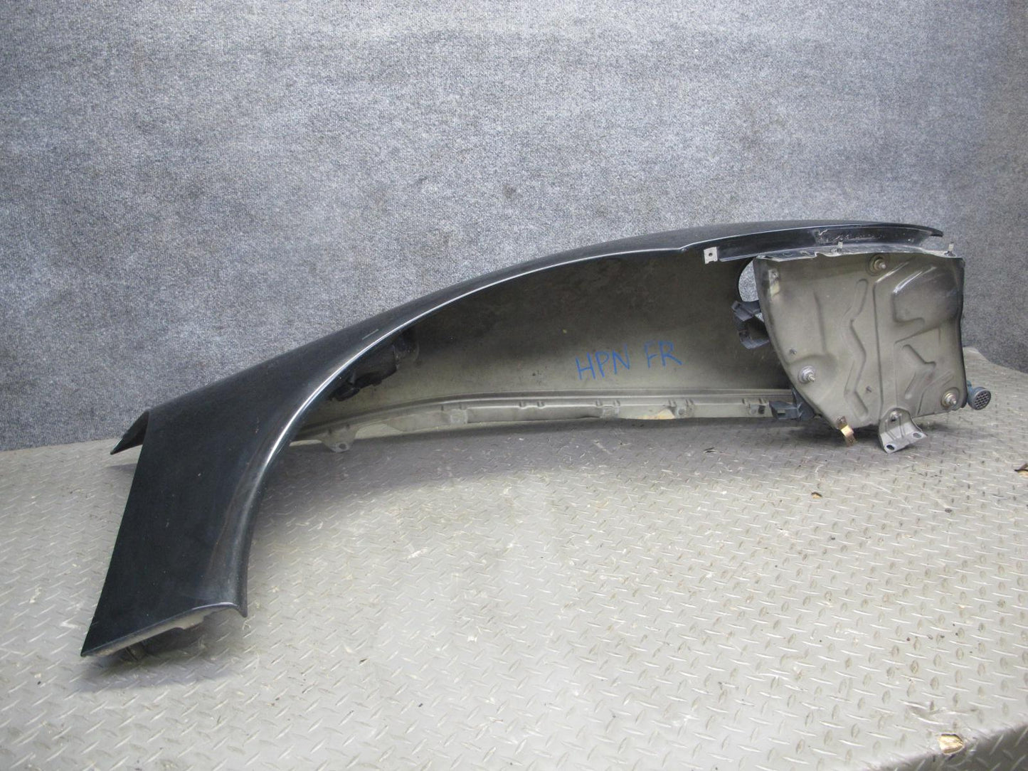 2001-2005 Porsche 911 996 Front Right Passenger Side Fender Panel Shell Cover