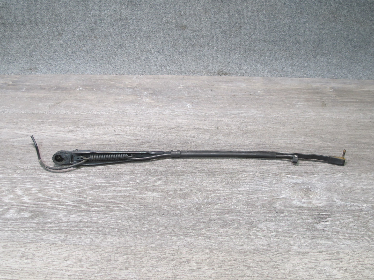 84-94 Chevrolet Corvette C4 Set of 2 Front Left & Right Windshield Wiper Arm OEM