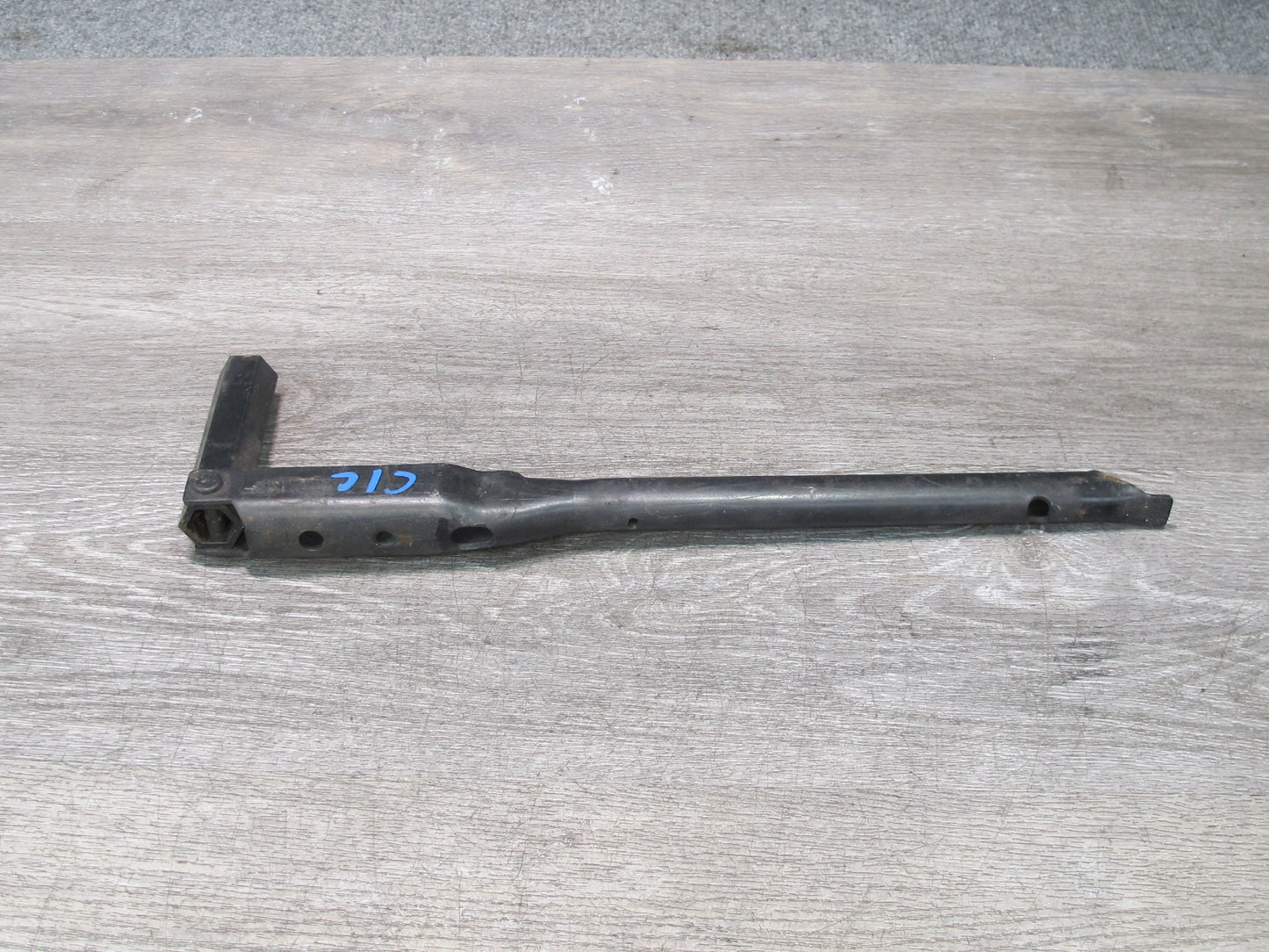 84-96 Chevrolet Corvette C4 Spare Tire LUG NUT Wrench Lift Jack Handle Mount OEM