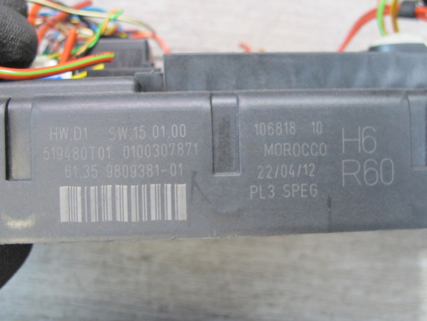 11-13 Mini Cooper R60 Countryman Interior Fuse Relay Box Module 9809381 OEM
