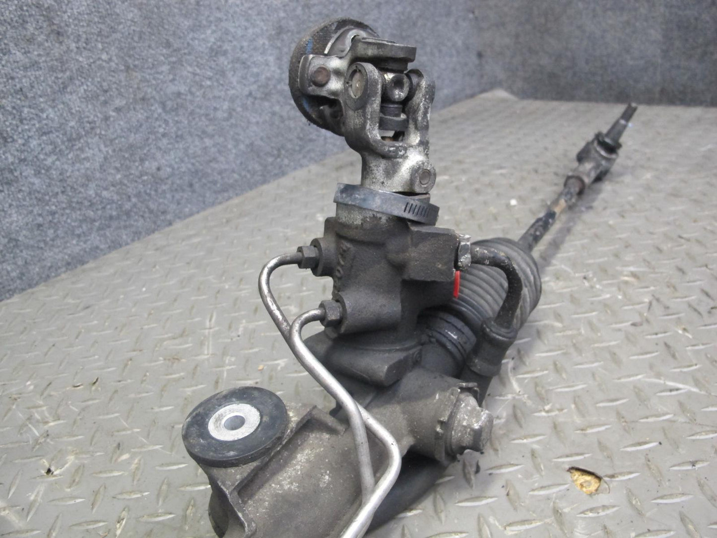 89-96 Chevrolet Corvette C4 Power Steering Gear Rack & Pinion OEM