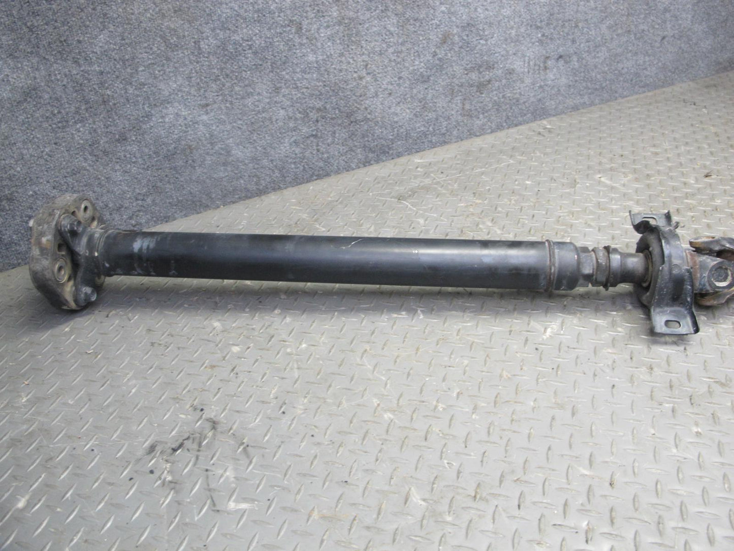 01-06 Lexus LS430 UCF30L RWD Rear Drive Shaft Driveshaft 139K Miles OEM