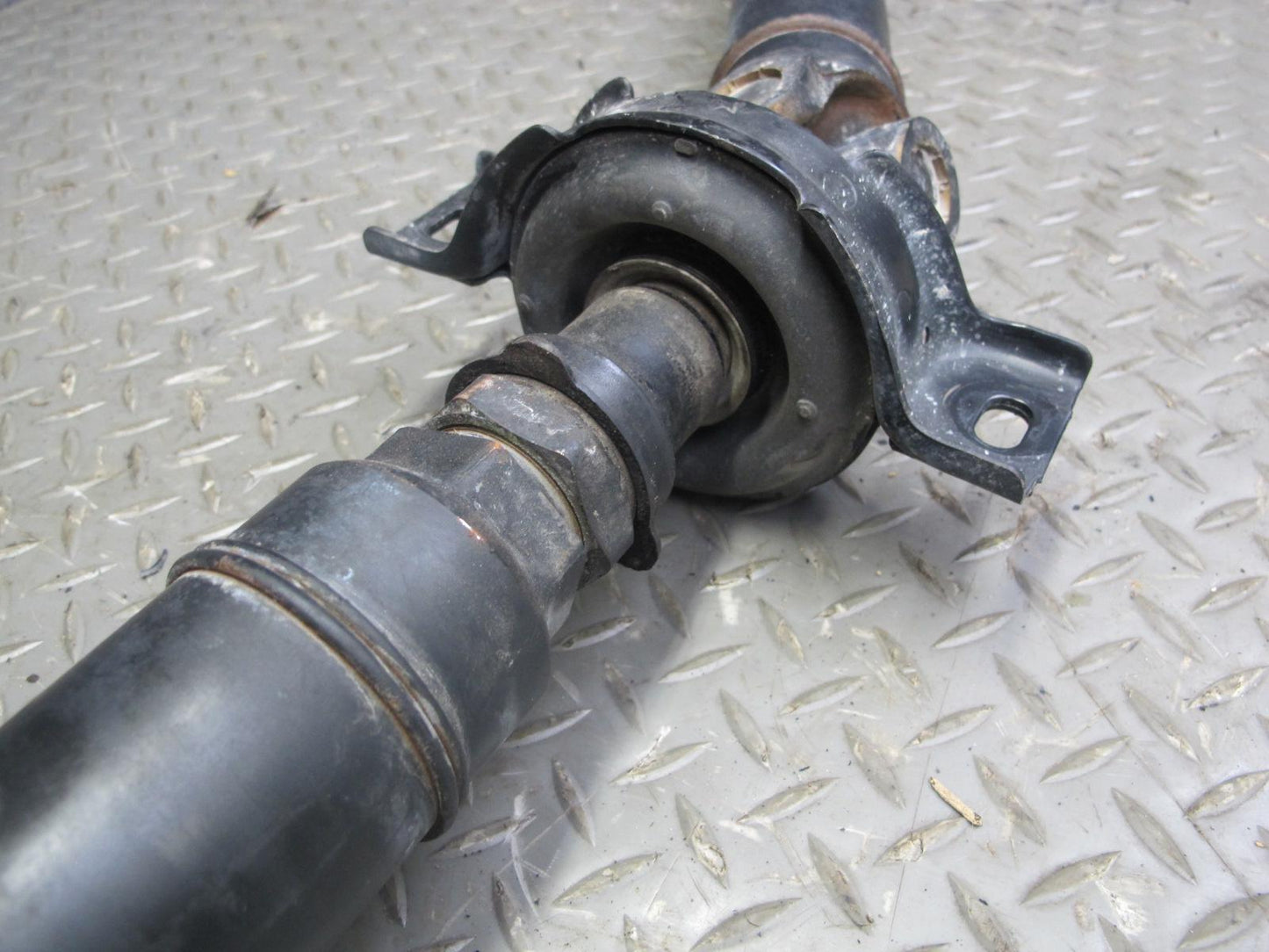 01-06 Lexus LS430 UCF30L RWD Rear Drive Shaft Driveshaft 139K Miles OEM