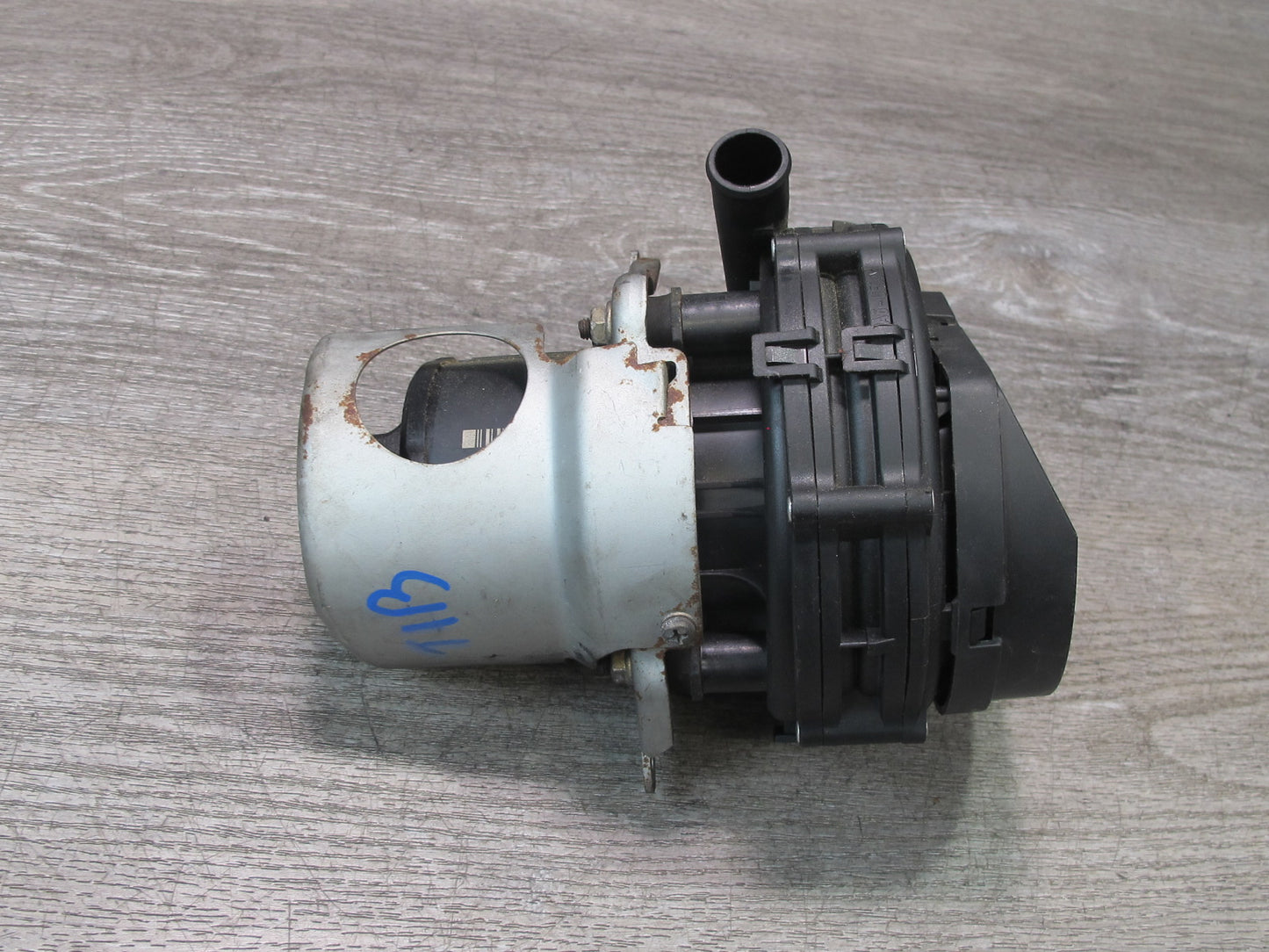 01-06 BMW E46 330ci 3-SERIES Secondary Air Injection Smog Pump 7553056 OEM