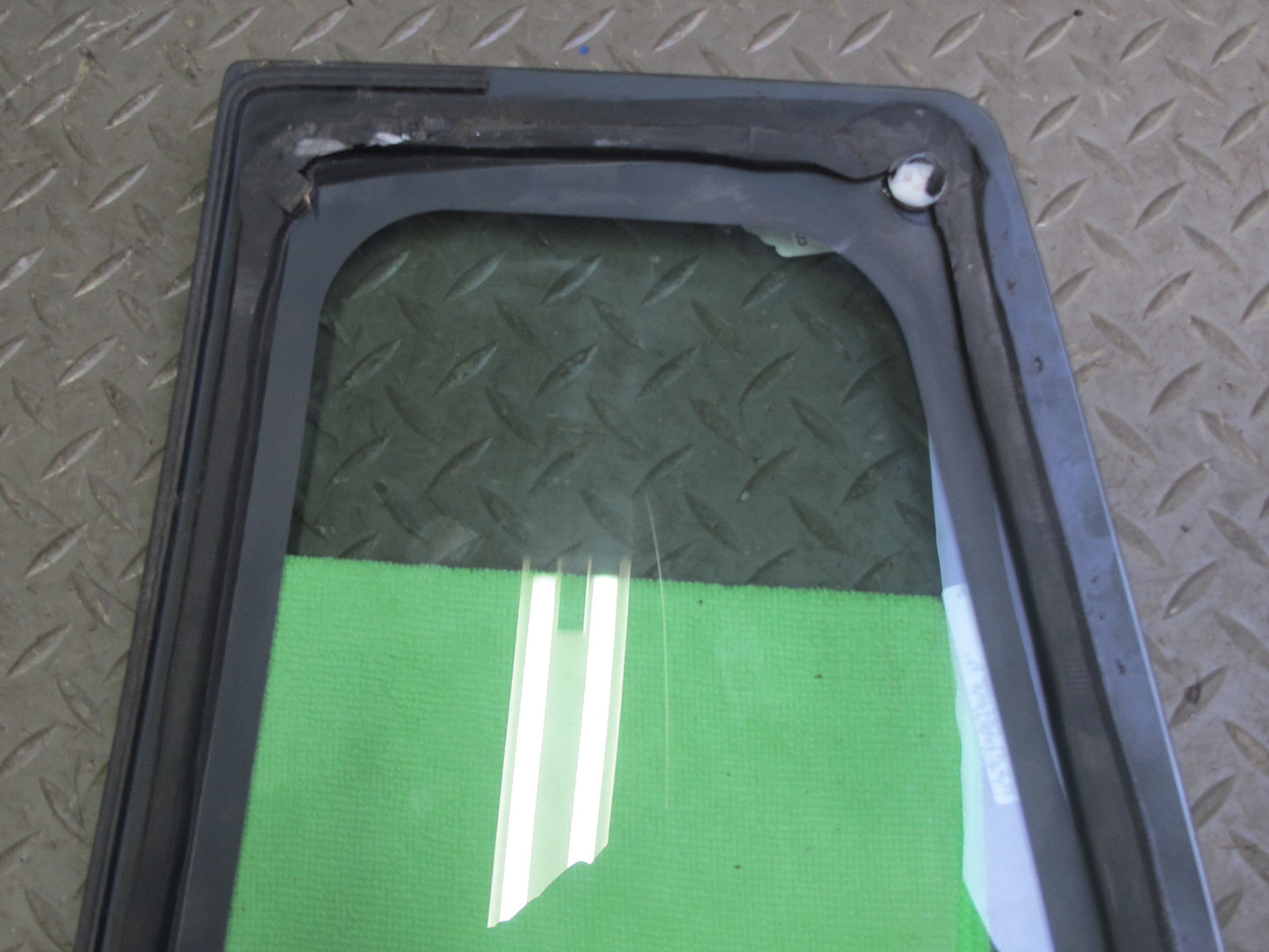 99-01 Isuzu Vehicross Rear Right Quarter Glass Window OEM