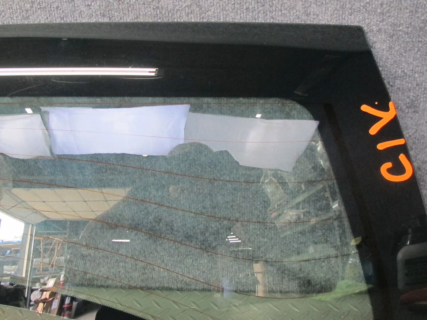 99-01 Isuzu Vehicross Rear Tailgate Trunk Gate Glass Window OEM