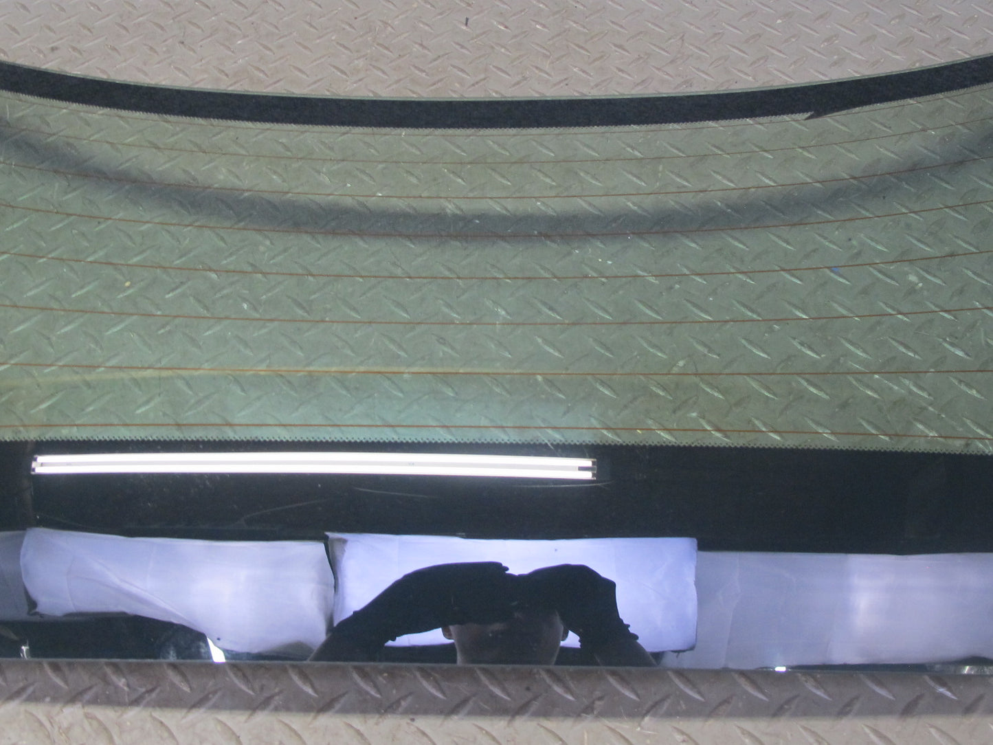 99-01 Isuzu Vehicross Rear Tailgate Trunk Gate Glass Window OEM