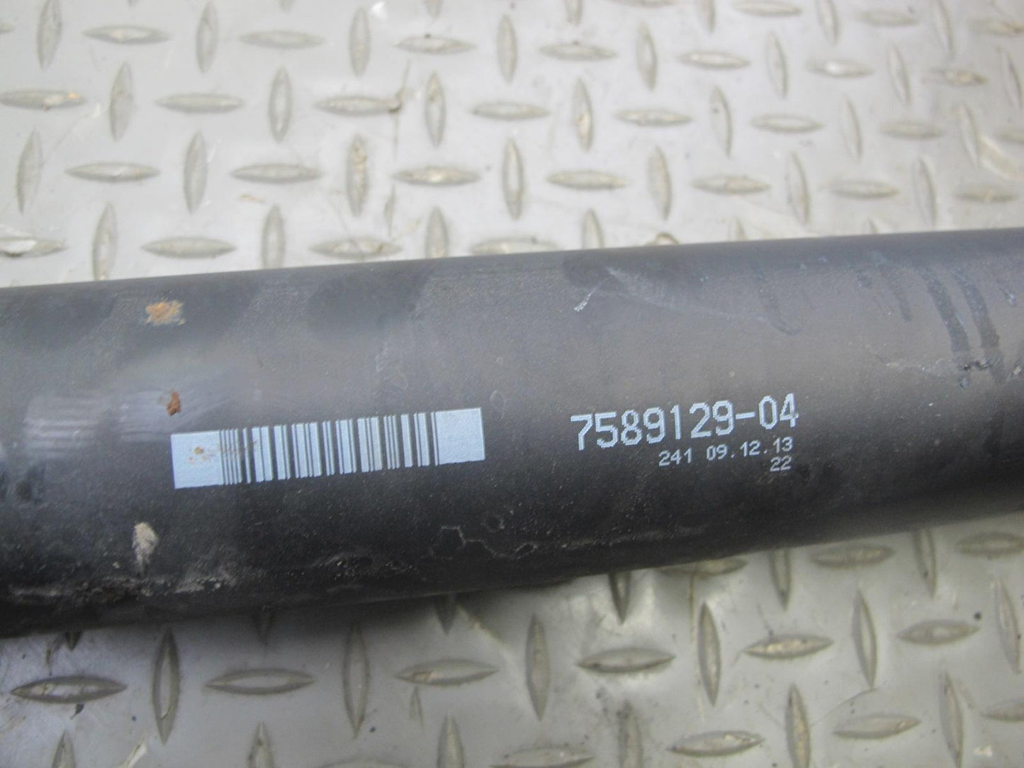 2010-2018 BMW E71 E72 F15 F16 X5 X6 AWD Rear Drive Shaft Driveshaft 7589129 OEM