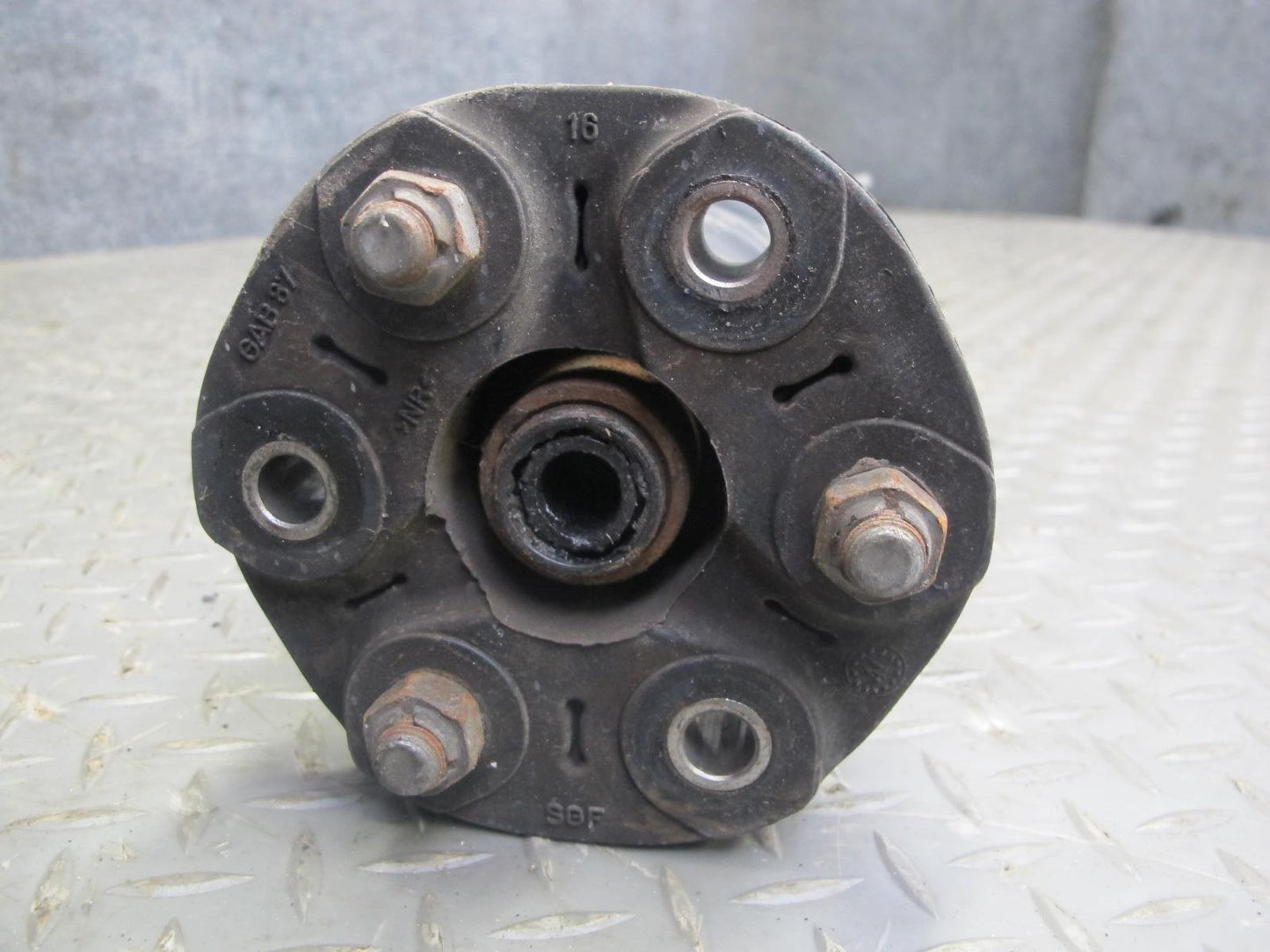 2010-2018 BMW E71 E72 F15 F16 X5 X6 AWD Rear Drive Shaft Driveshaft 7589129 OEM