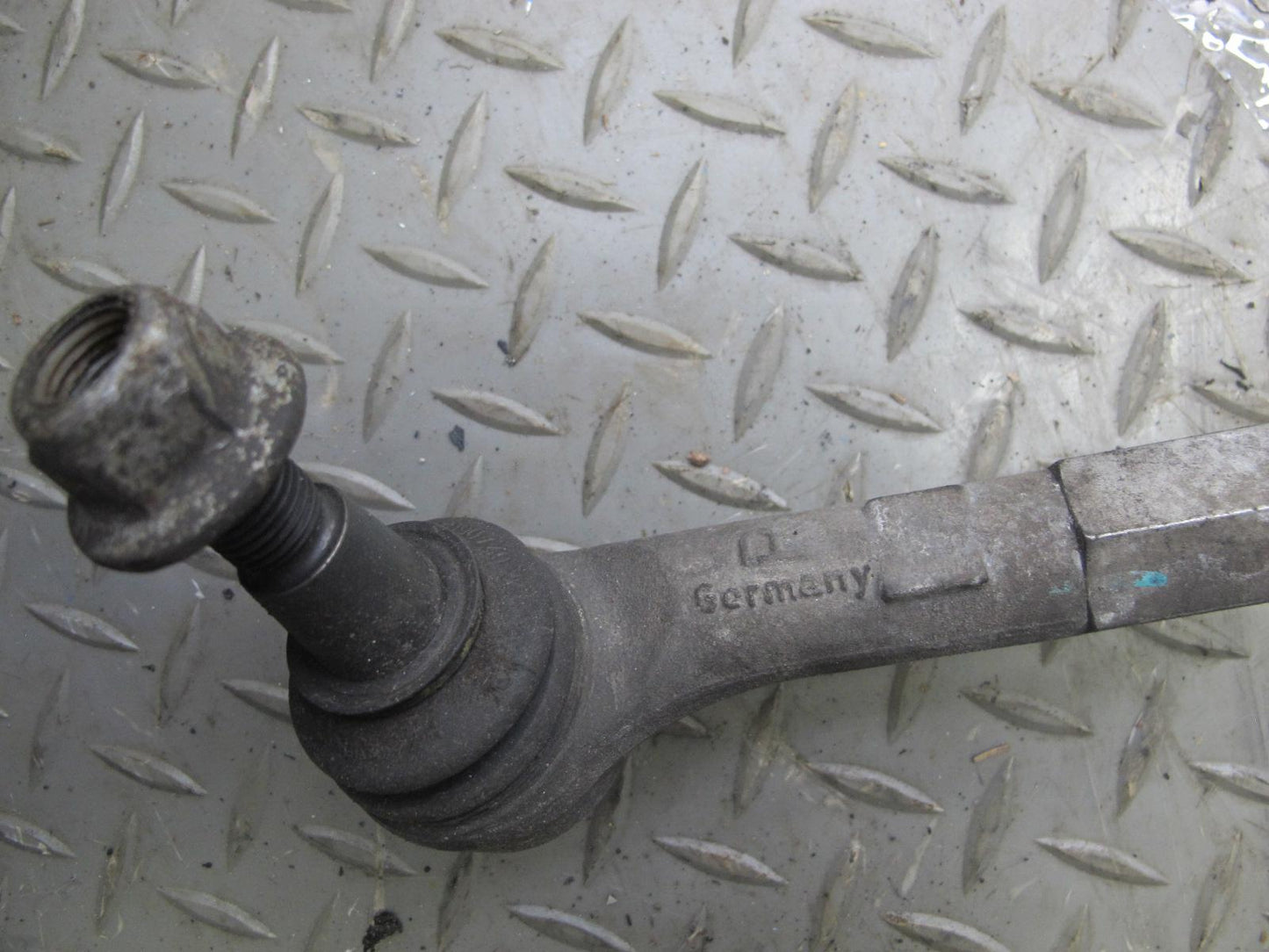 2003-2006 Porsche Cayenne 955 Power Steering Rack & Pinion 7L5422055BK