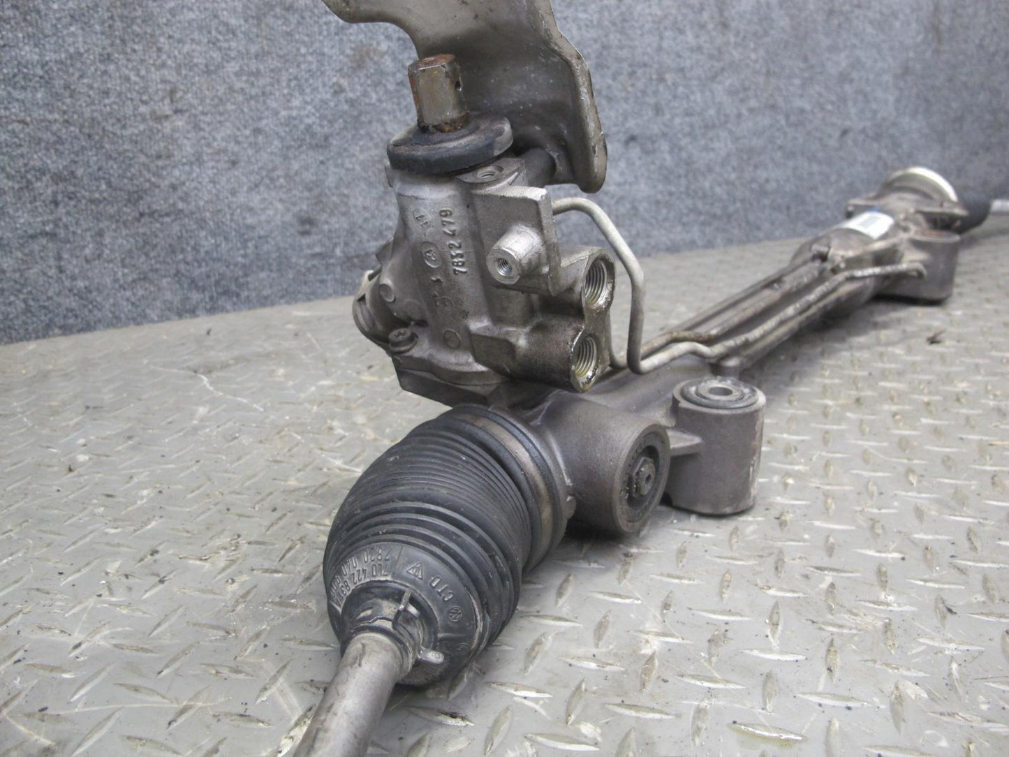 2003-2010 Porsche Cayenne 957 Power Steering Gear Rack AND Pinion 7L5422055CR