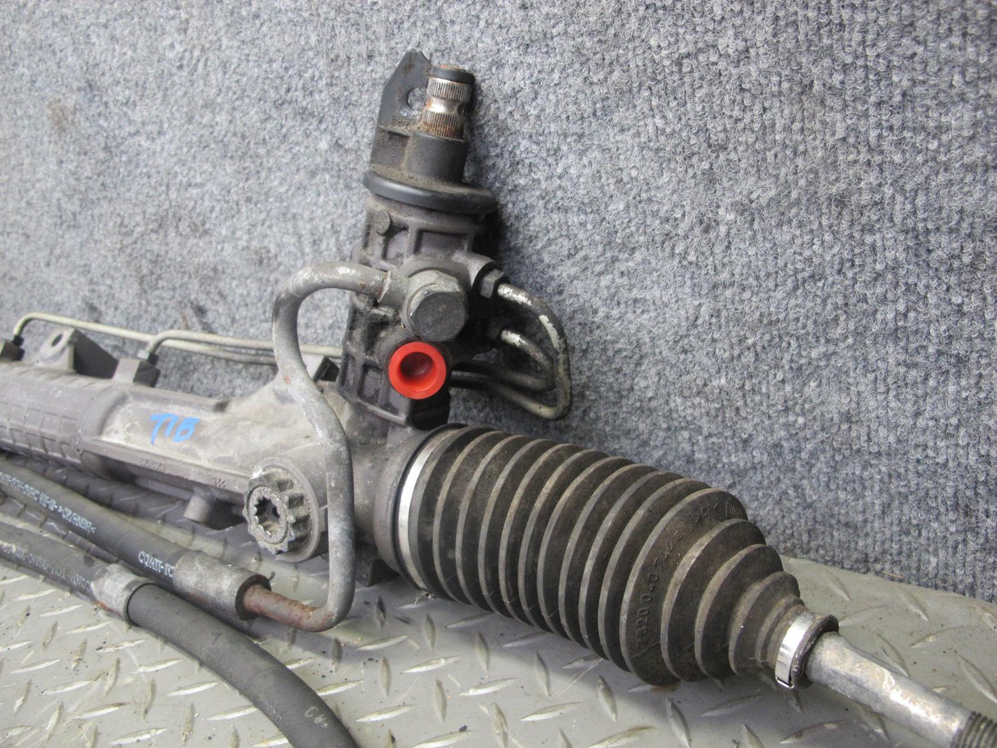 02-06 BMW E46 330Ci 330i Power Steering Rack & Pinion Yellow TAG 6757650 OEM