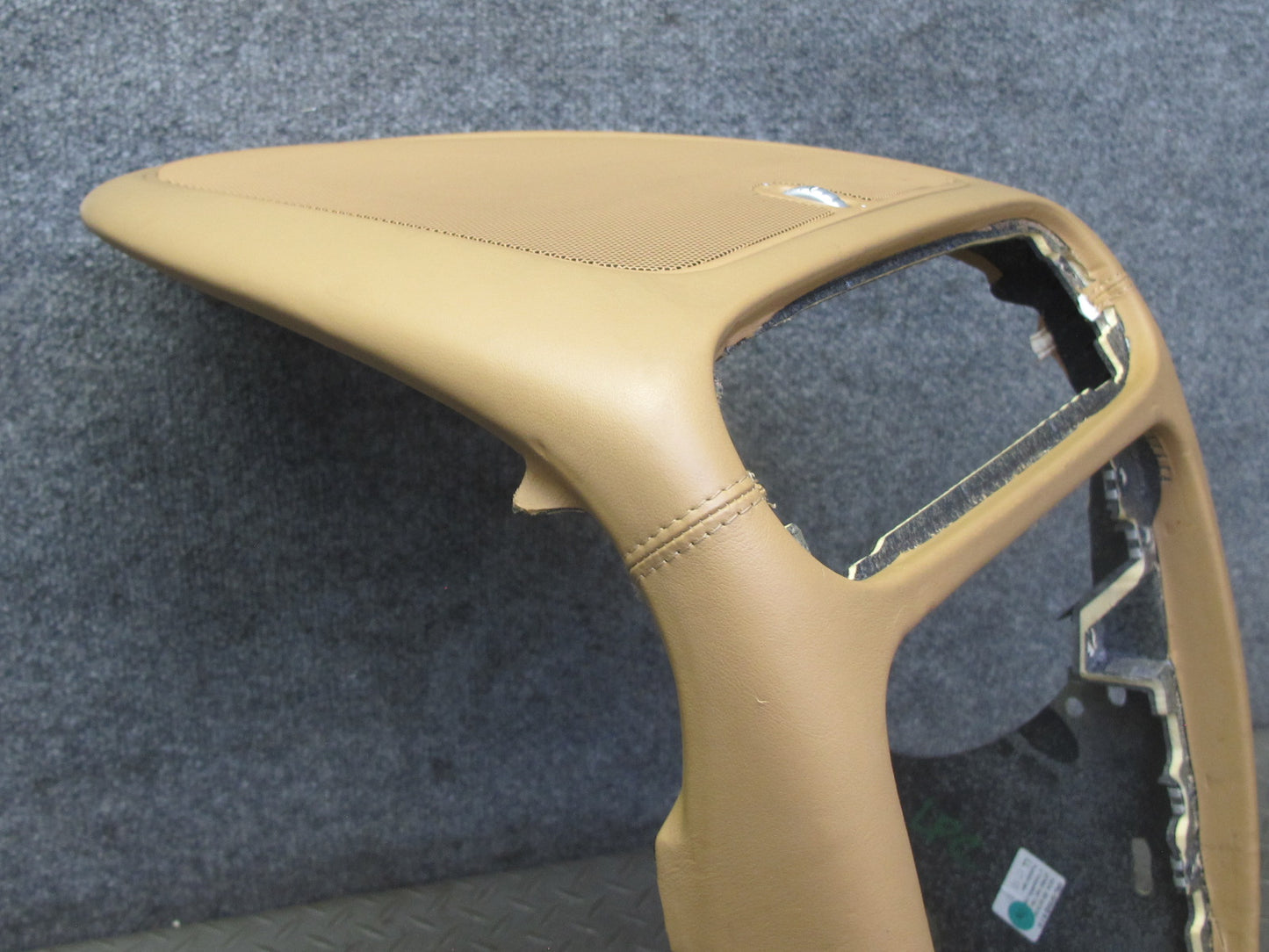 2003-2010 Porsche Cayenne 957 Dash Center Trim Bezel Cover Panel Sand Beige