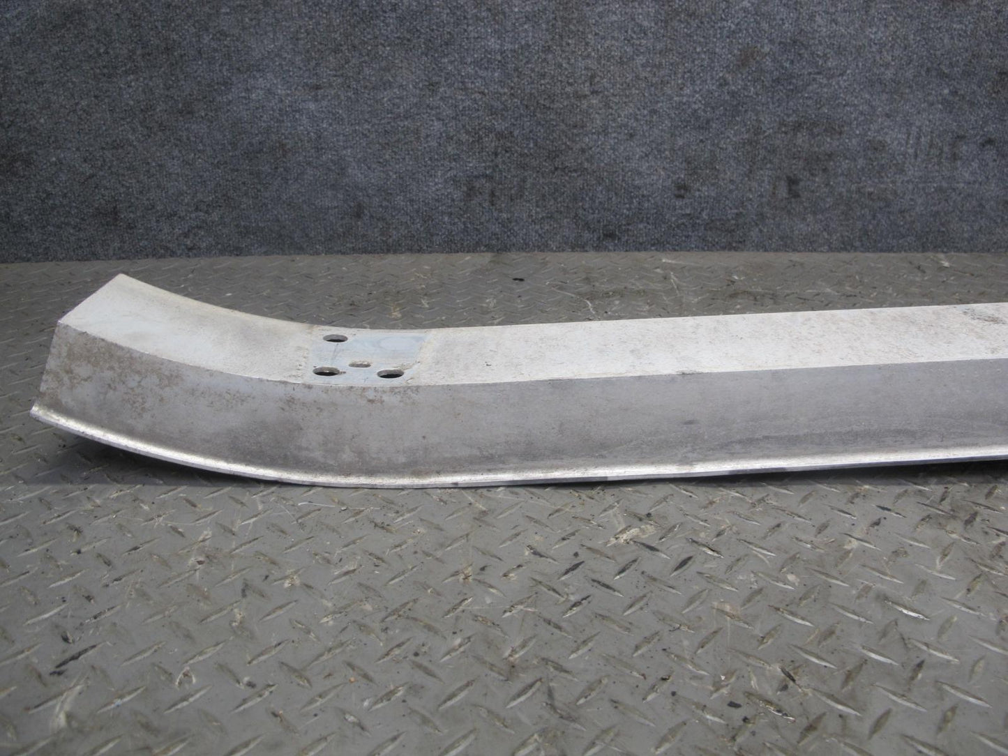 04-06 Lexus UCF30L LS430 Rear Bumper Impact Reinforcement Bar OEM