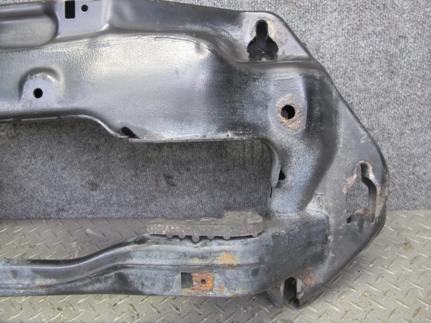 2014-2018 BMW F15 X5 Automatic Transmission Crossmember Support Bracket