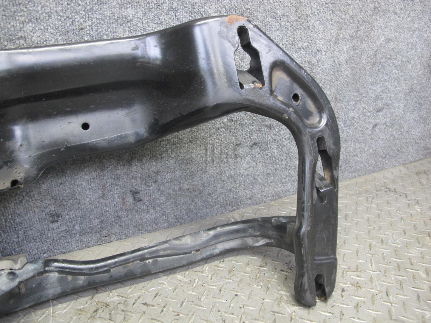 2014-2018 BMW F15 X5 Automatic Transmission Crossmember Support Bracket
