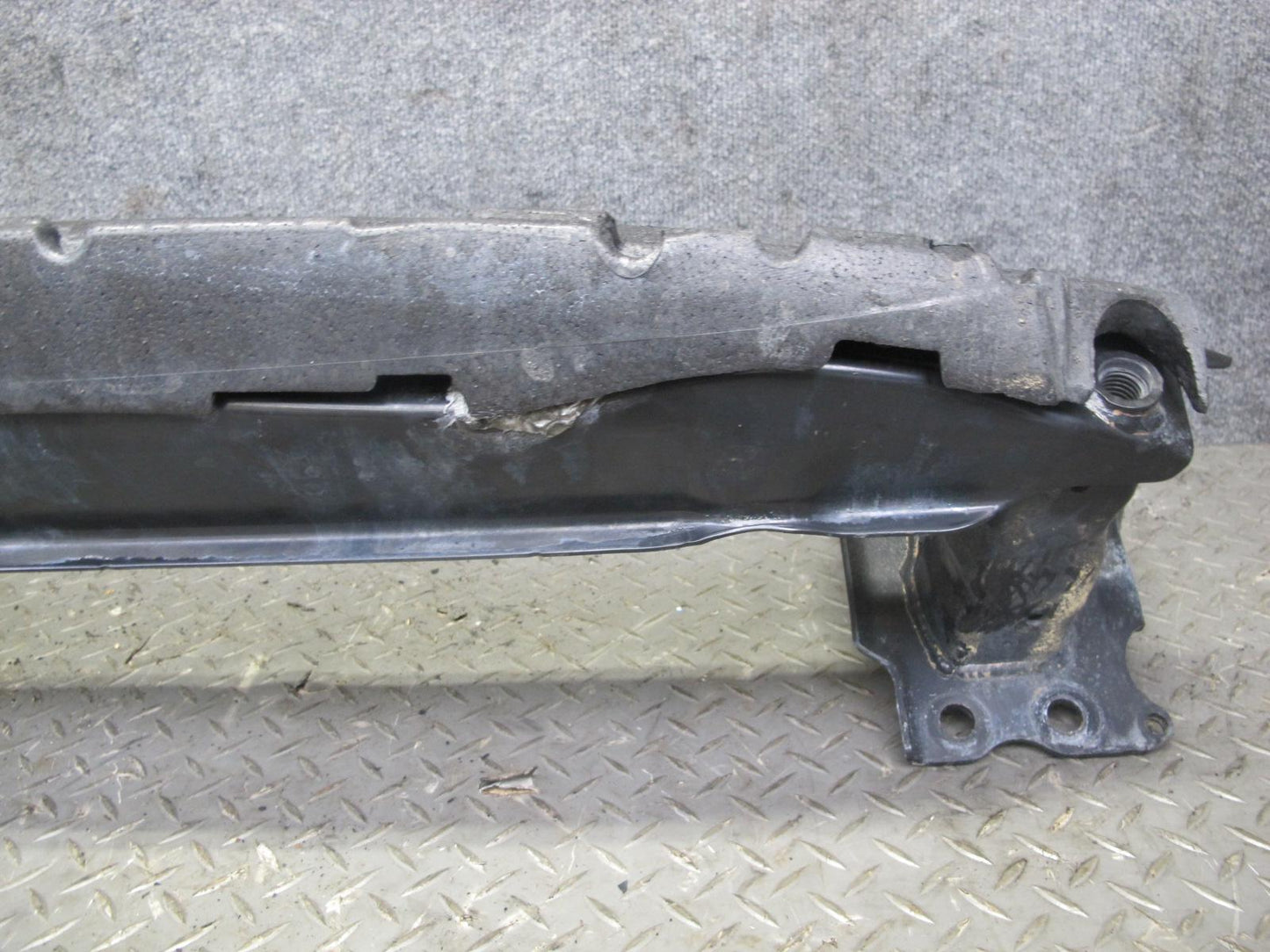 2003-2006 Porsche Cayenne 955 Front Bumper Reinforcement Impact Crash Bar