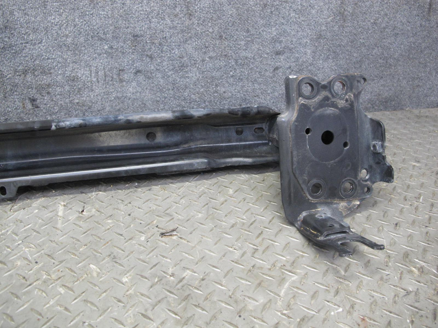2003-2006 Porsche Cayenne 955 Front Bumper Reinforcement Impact Crash Bar