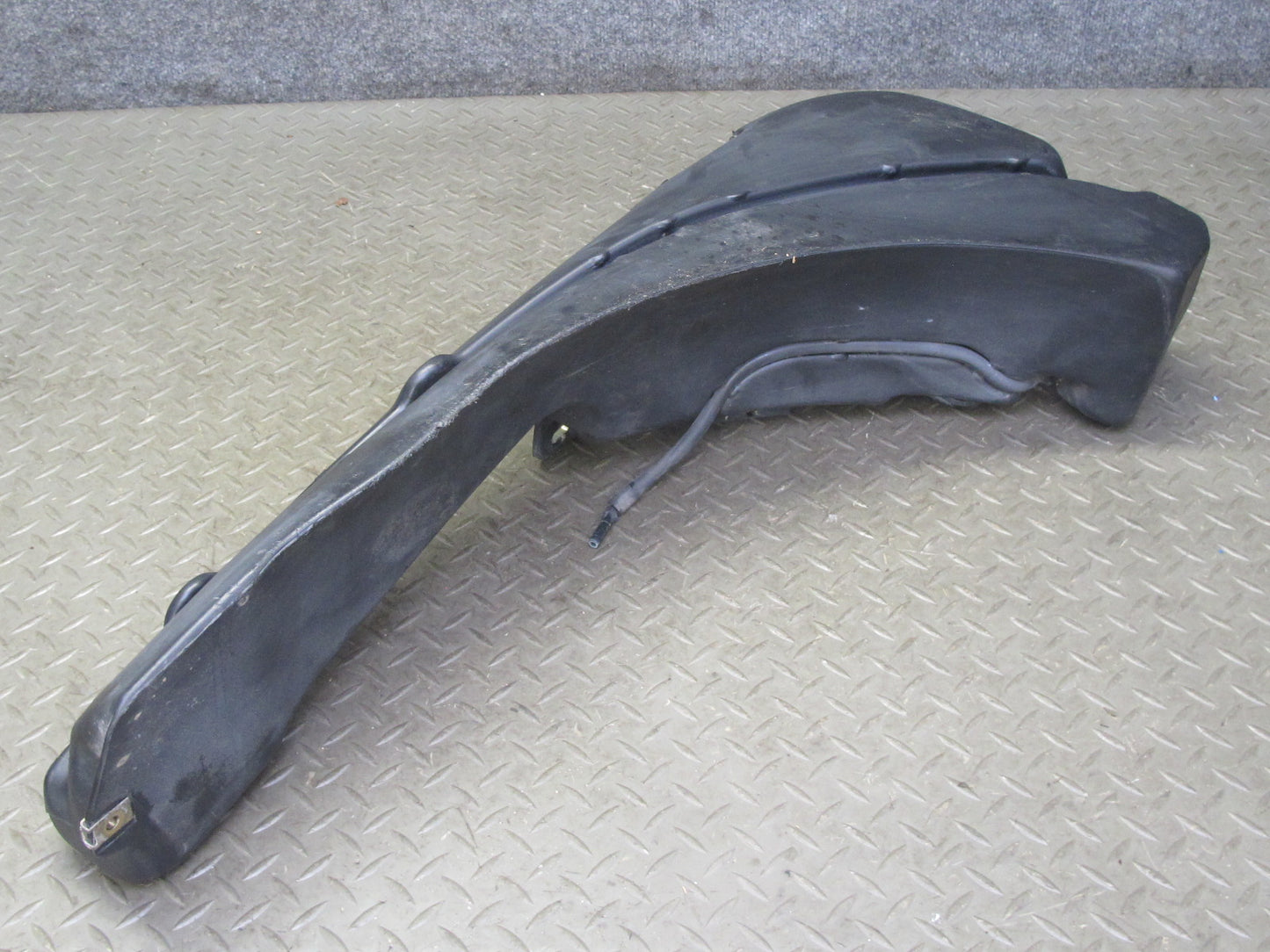 1999-2005 Porsche 911 Carrera 996 Windshield Washer Reservoir Tank W/ Pump