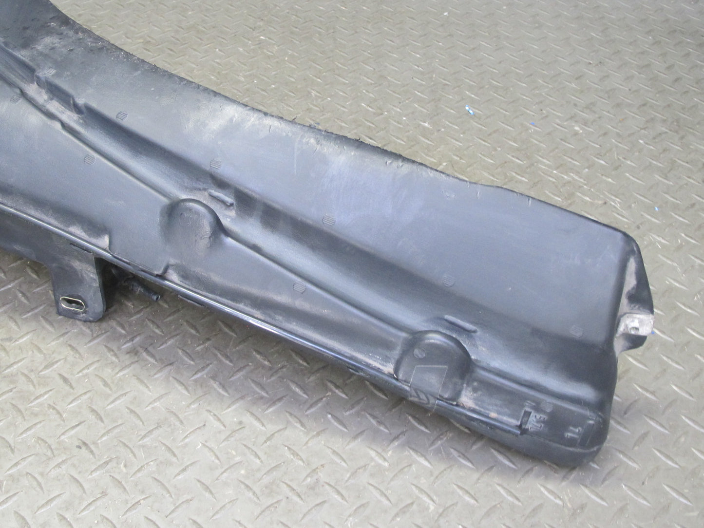 1999-2005 Porsche 911 Carrera 996 Windshield Washer Reservoir Tank W/ Pump