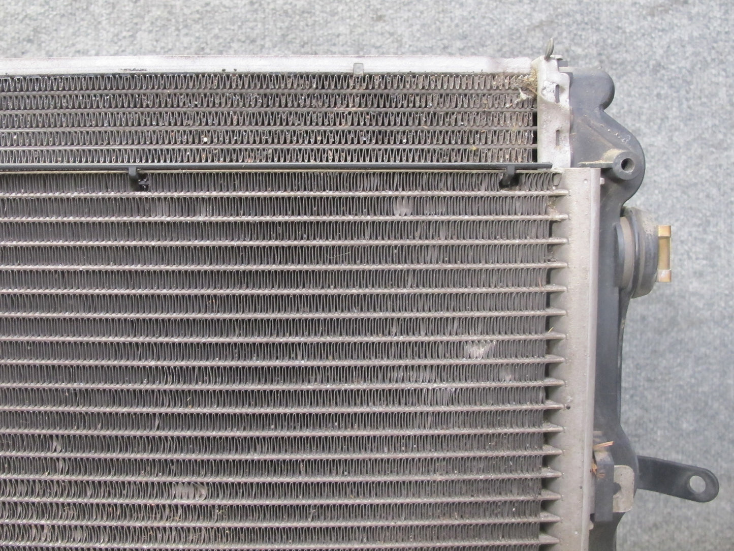 1999-2005 Porsche 911 996 Engine Left Cooling Radiator Condenser W/ Support