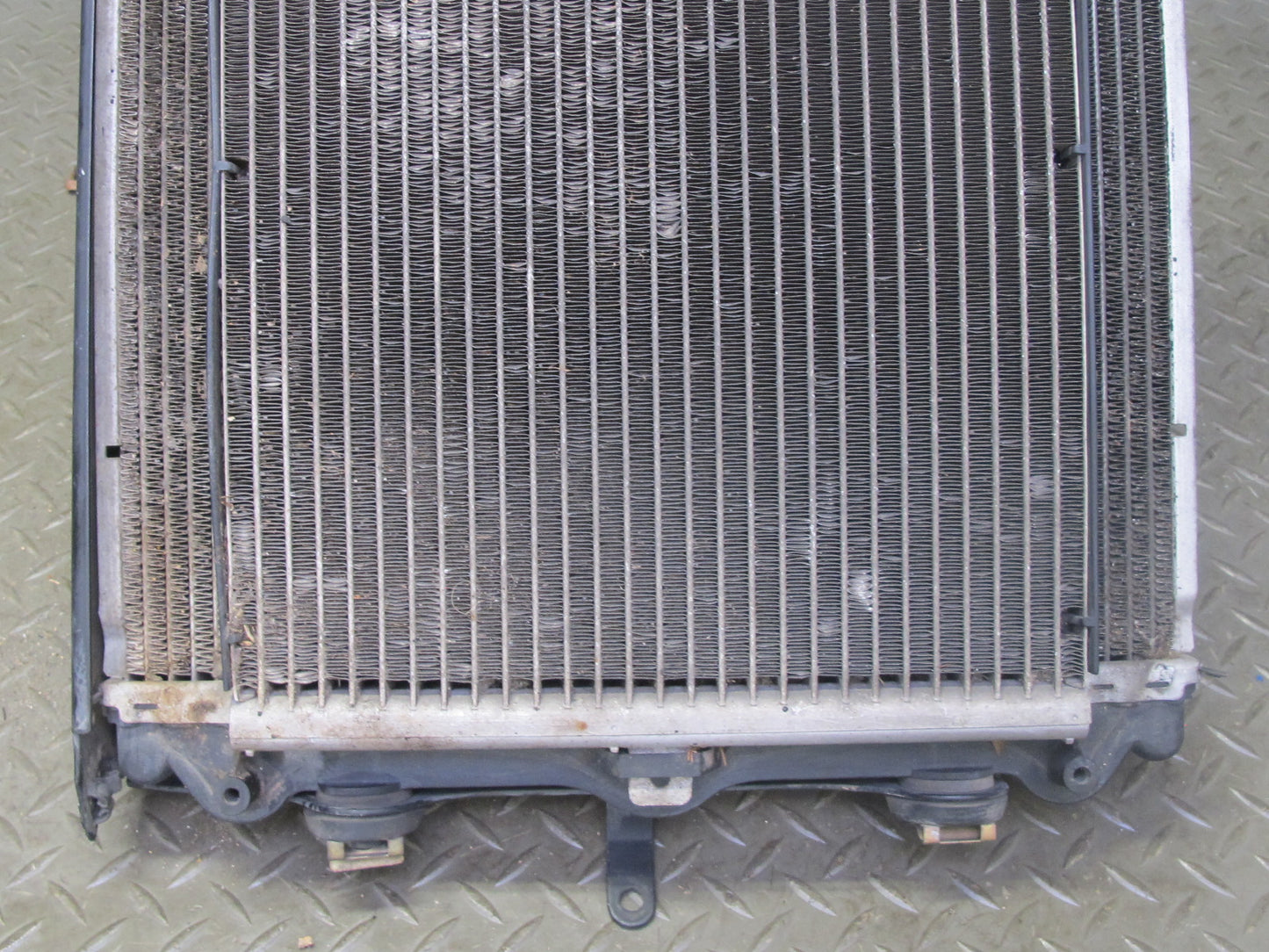 1999-2005 Porsche 911 996 Engine Left Cooling Radiator Condenser W/ Support