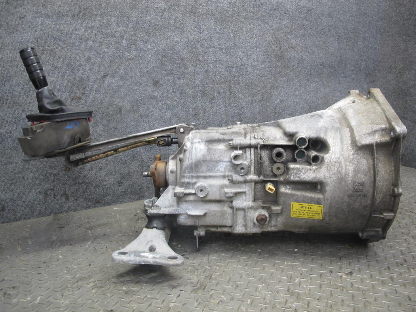 01-03 BMW E46 330Ci S5D 5-SPEED Manual Transmission Driveshaft Clutch Swap KIT