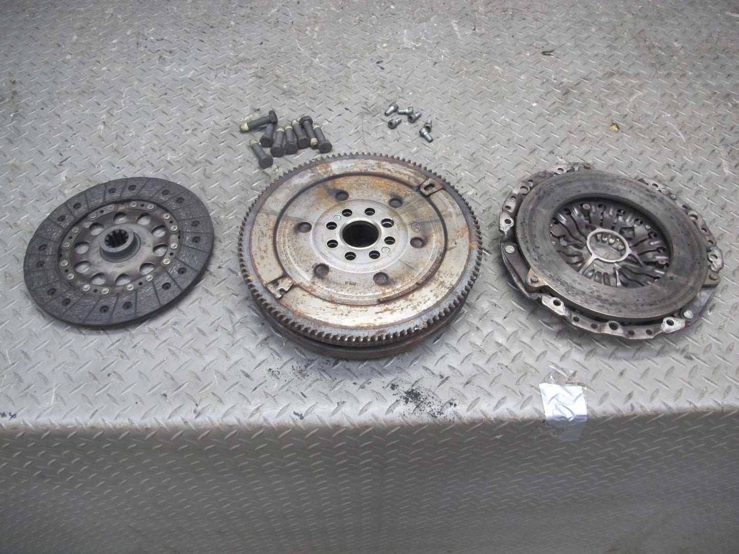 01-03 BMW E46 330Ci S5D 5-SPEED Manual Transmission Driveshaft Clutch Swap KIT