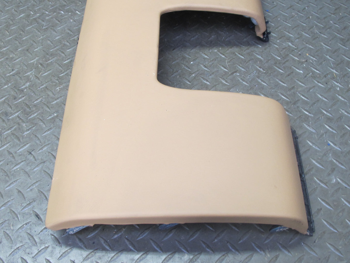 2003-2010 Porsche Cayenne 957 Dash Front Left Leather Knee Trim Panel Sand Beige