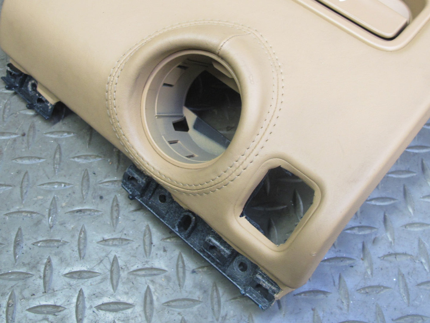 2003-2010 Porsche Cayenne 957 Dash Front Left Leather Knee Trim Panel Sand Beige
