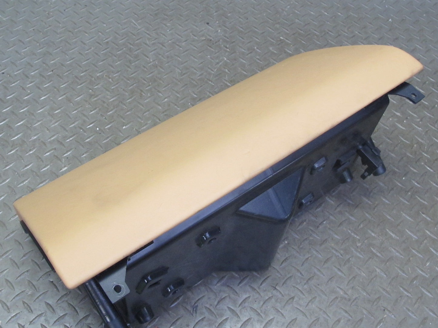 2003-2010 Porsche Cayenne 955 957 Dash Glove Box Compartment Storage