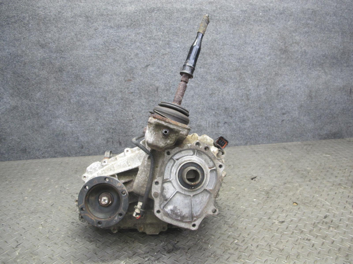 99-01 Isuzu Vehicross 4WD A/T Transfer Case TOD Torque ON Demand 130K OEM