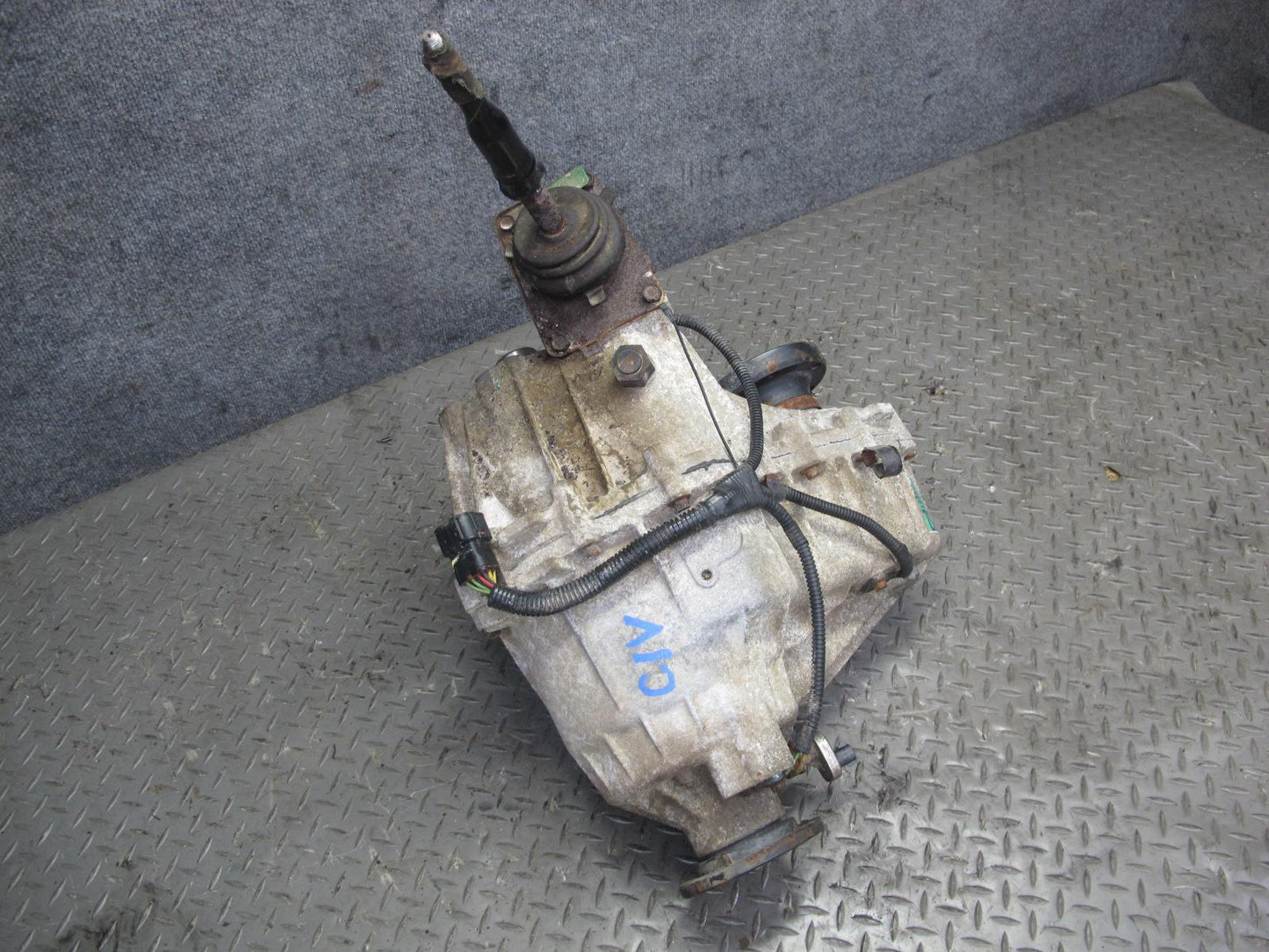 99-01 Isuzu Vehicross 4WD A/T Transfer Case TOD Torque ON Demand 130K OEM