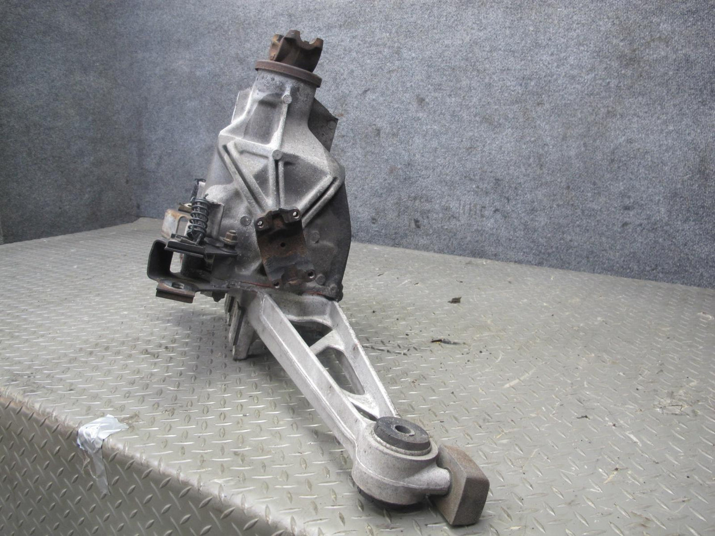 88-96 Chevrolet Corvette C4 A/T Dana 36 Rear Differential Carrier 2.59 Ratio OEM