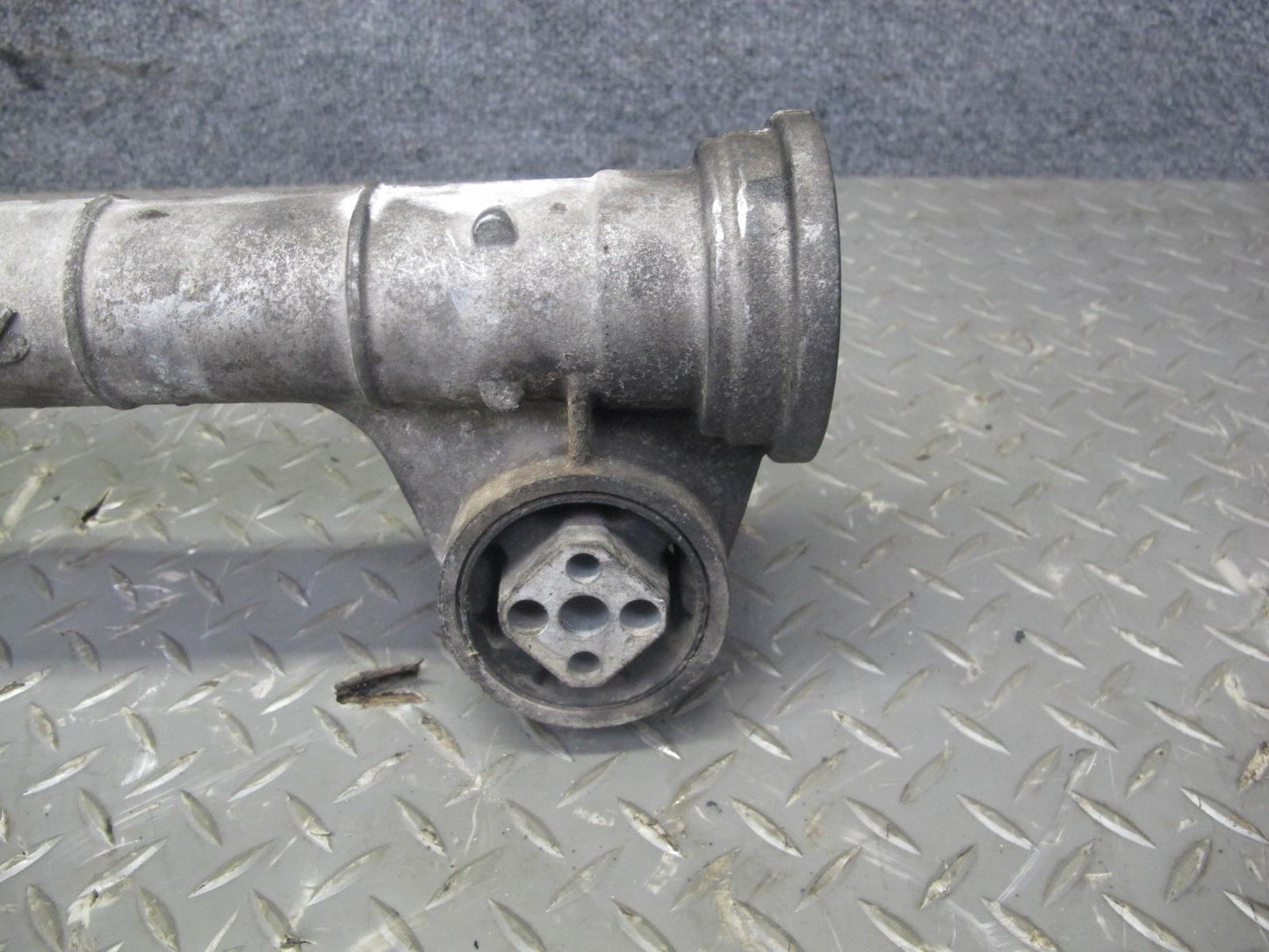 2008-2010 Porsche Cayenne 957 4.8L Turbo Front Differential Carrier 3.27 Ratio