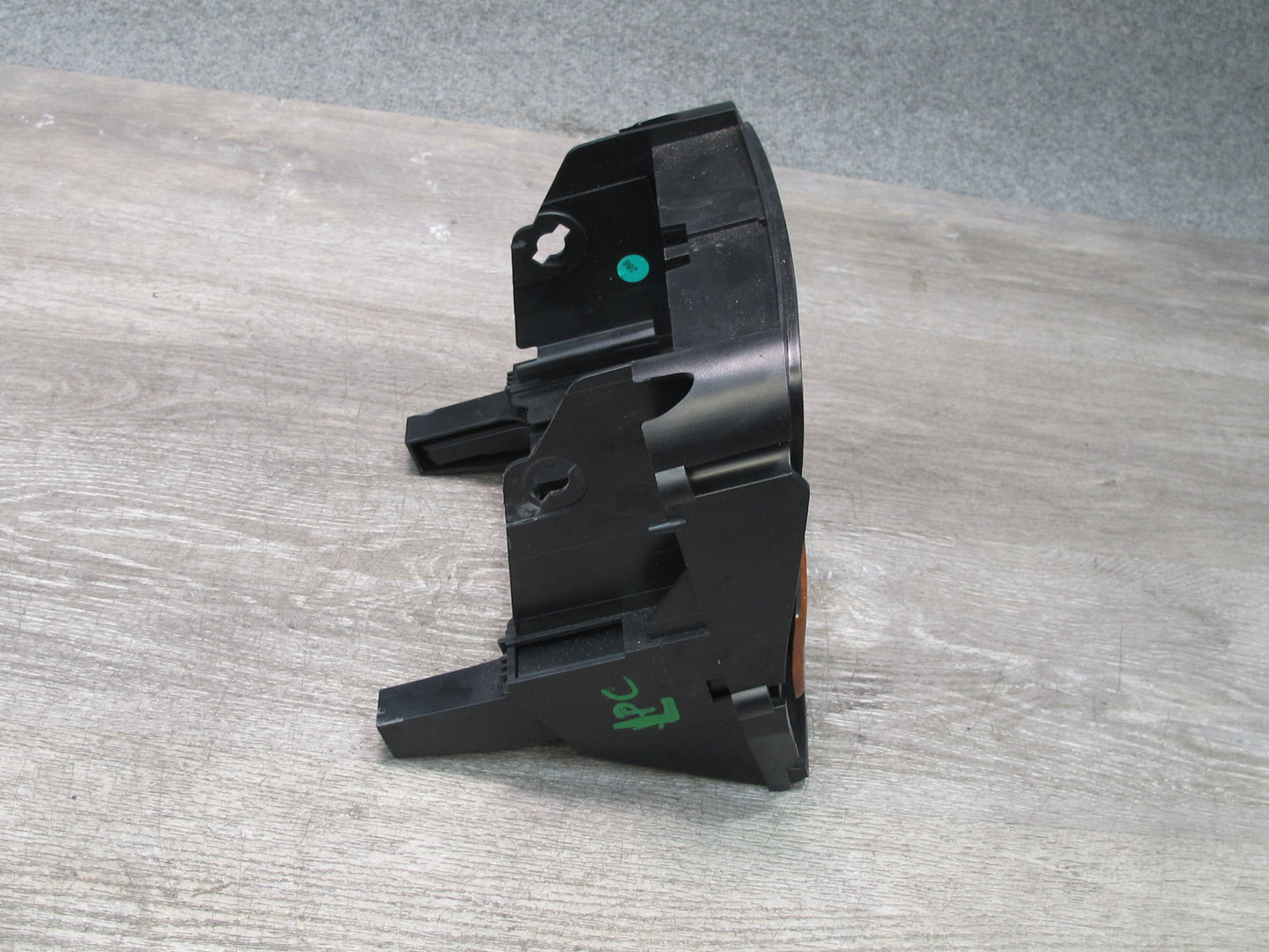 2003-2010 Porsche Cayenne 957 Rear Center Console CUP Holder w Bracket